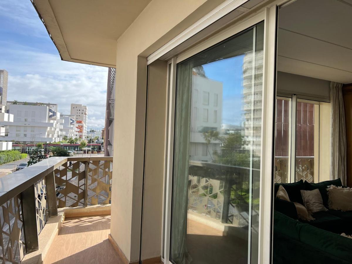 Luxury Apart 2 Ch -Casa Finance City Casablanca Eksteriør bilde