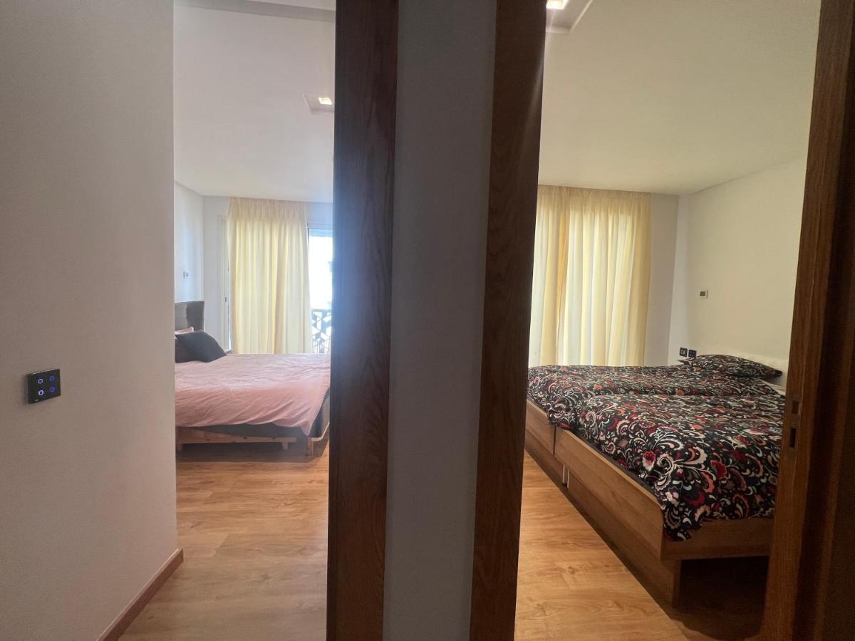 Luxury Apart 2 Ch -Casa Finance City Casablanca Eksteriør bilde