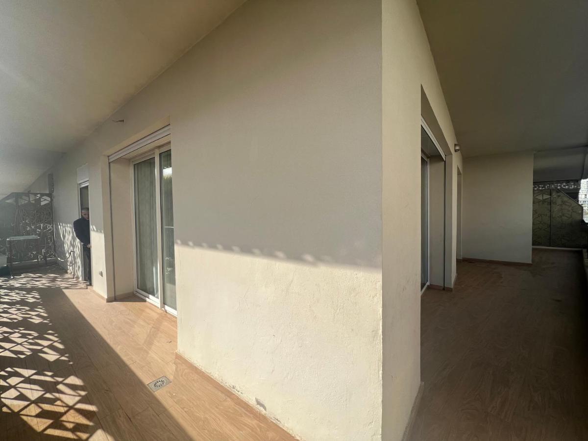 Luxury Apart 2 Ch -Casa Finance City Casablanca Eksteriør bilde
